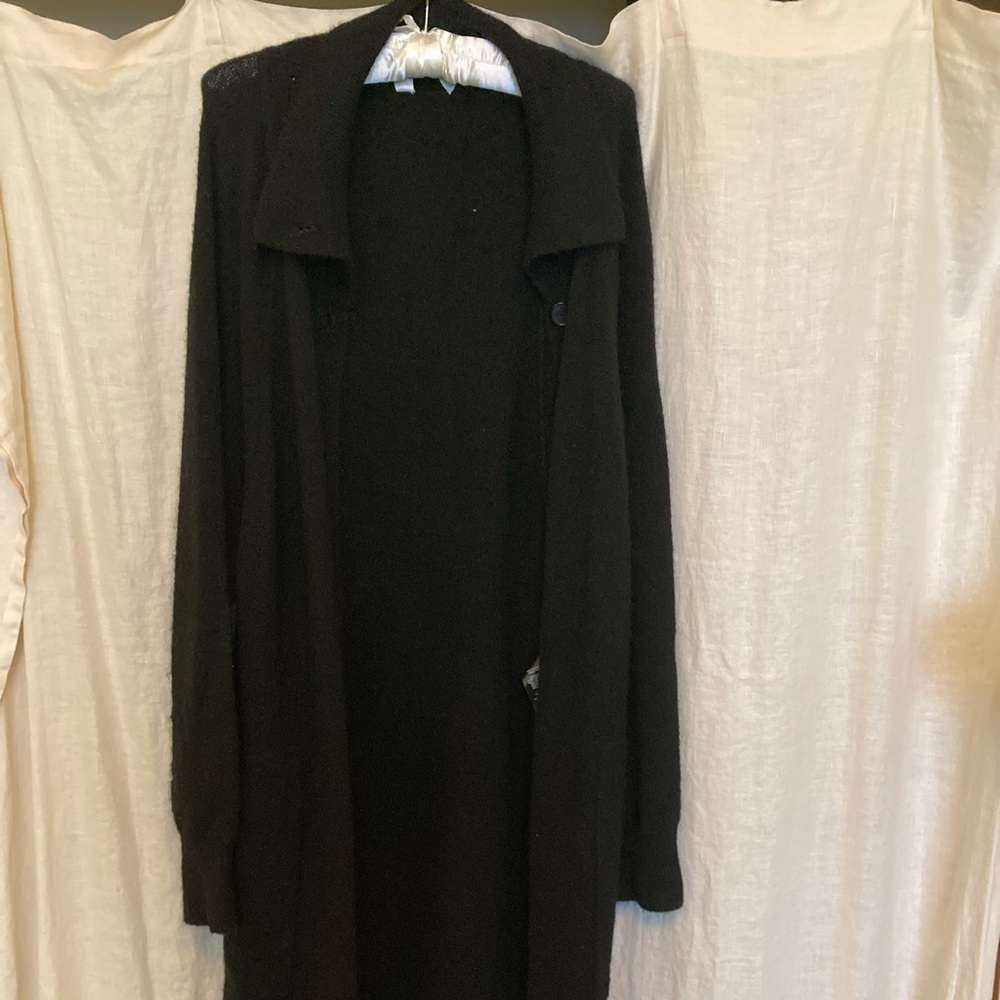 Donating soon:Aritzia Babaton Slouchy Midi Sweater
